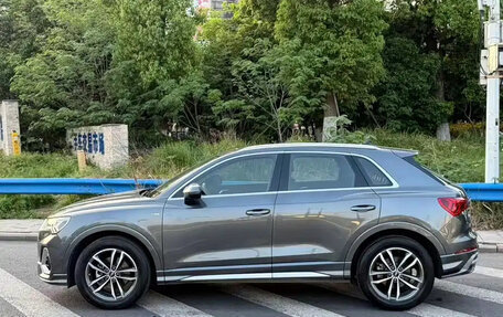 Audi Q3, 2021 год, 1 900 000 рублей, 5 фотография