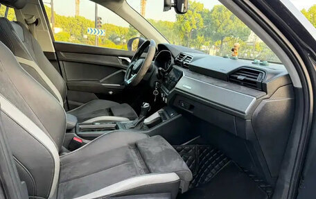 Audi Q3, 2021 год, 1 900 000 рублей, 7 фотография