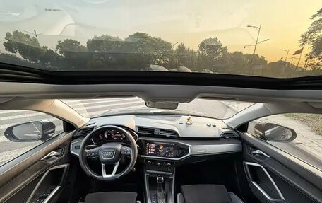 Audi Q3, 2021 год, 1 900 000 рублей, 9 фотография