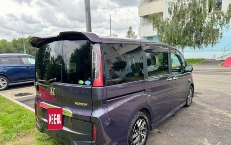 Honda Stepwgn IV, 2016 год, 1 860 000 рублей, 3 фотография