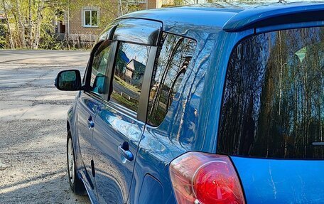 Toyota Ractis I, 2010 год, 800 000 рублей, 4 фотография