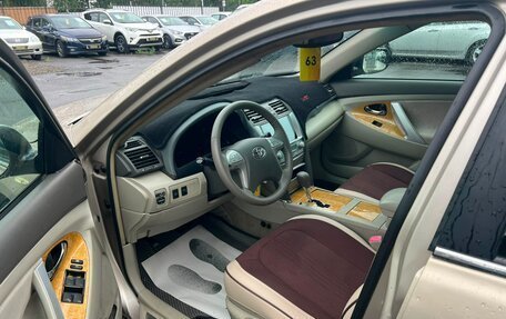 Toyota Camry, 2006 год, 899 999 рублей, 10 фотография