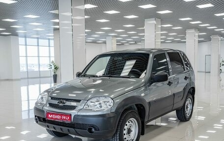 Chevrolet Niva I рестайлинг, 2019 год, 729 000 рублей, 1 фотография