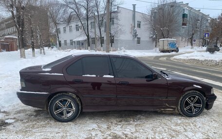 BMW 3 серия, 1992 год, 400 000 рублей, 8 фотография