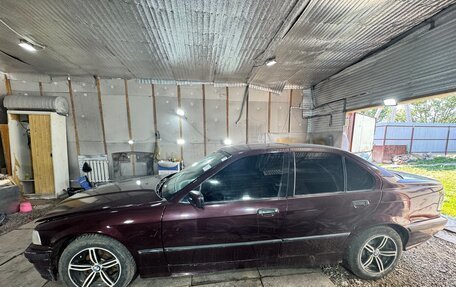 BMW 3 серия, 1992 год, 400 000 рублей, 3 фотография