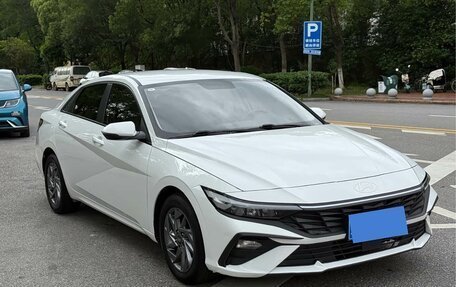 Hyundai Elantra, 2023 год, 1 463 177 рублей, 3 фотография