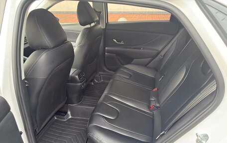 Hyundai Elantra, 2023 год, 1 463 177 рублей, 9 фотография