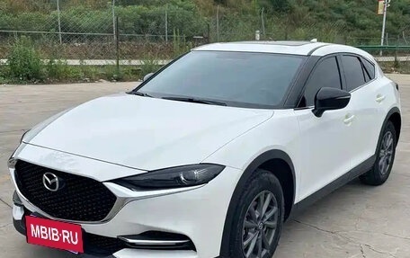Mazda CX-4, 2022 год, 1 430 000 рублей, 2 фотография