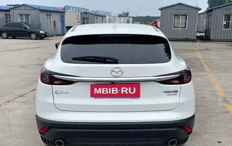 Mazda CX-4, 2022 год, 1 430 000 рублей, 5 фотография