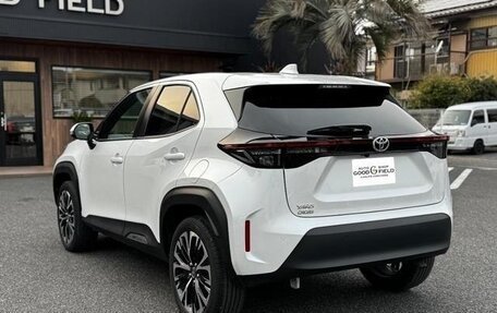 Toyota Yaris Cross, 2023 год, 1 100 100 рублей, 5 фотография