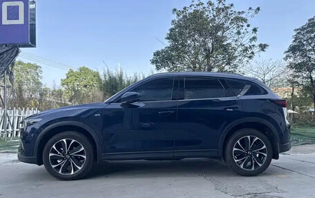 Mazda CX-5 II, 2022 год, 2 030 000 рублей, 6 фотография
