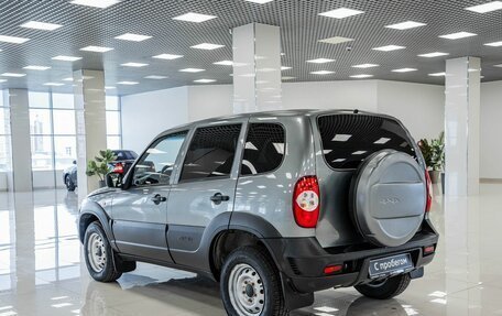Chevrolet Niva I рестайлинг, 2019 год, 729 000 рублей, 4 фотография