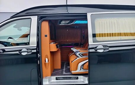 Mercedes-Benz Vito, 2026 год, 9 310 000 рублей, 14 фотография