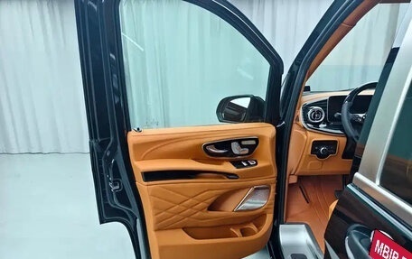 Mercedes-Benz Vito, 2026 год, 9 310 000 рублей, 7 фотография