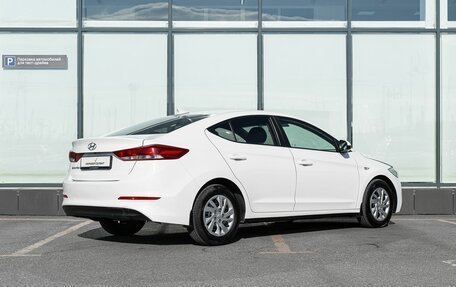 Hyundai Elantra VI рестайлинг, 2017 год, 1 400 000 рублей, 2 фотография