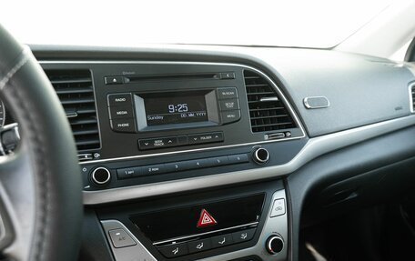 Hyundai Elantra VI рестайлинг, 2017 год, 1 400 000 рублей, 19 фотография