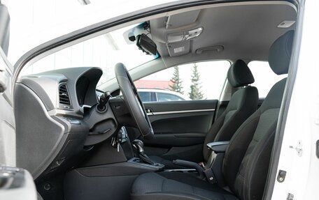 Hyundai Elantra VI рестайлинг, 2017 год, 1 400 000 рублей, 12 фотография