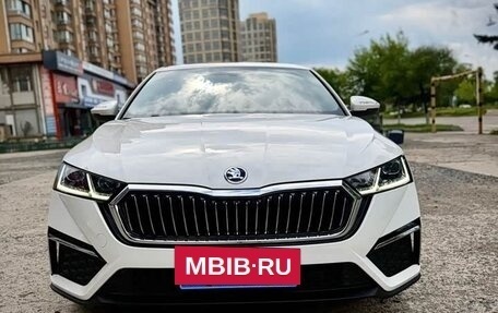 Skoda Octavia IV, 2022 год, 2 124 000 рублей, 2 фотография