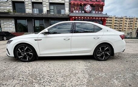Skoda Octavia IV, 2022 год, 2 124 000 рублей, 4 фотография