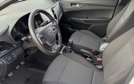 Hyundai Solaris II рестайлинг, 2021 год, 1 570 000 рублей, 10 фотография