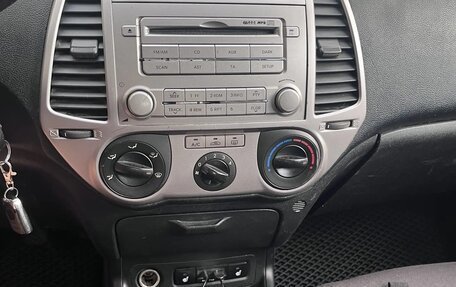 Hyundai i20 IB рестайлинг, 2010 год, 550 000 рублей, 2 фотография