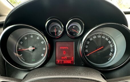 Opel Astra J, 2011 год, 633 000 рублей, 12 фотография