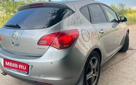 Opel Astra J, 2011 год, 633 000 рублей, 5 фотография