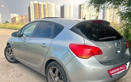 Opel Astra J, 2011 год, 633 000 рублей, 6 фотография