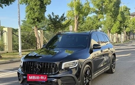 Mercedes-Benz GLB, 2022 год, 2 130 000 рублей, 2 фотография