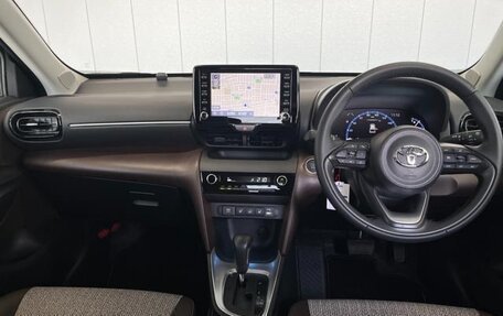 Toyota Yaris Cross, 2021 год, 1 450 325 рублей, 9 фотография