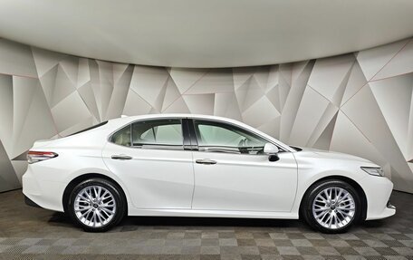 Toyota Camry, 2020 год, 3 260 000 рублей, 6 фотография