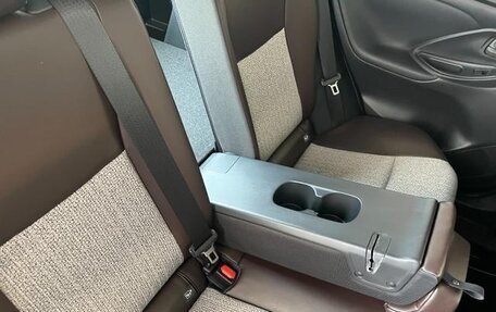 Toyota Yaris Cross, 2021 год, 1 450 325 рублей, 17 фотография
