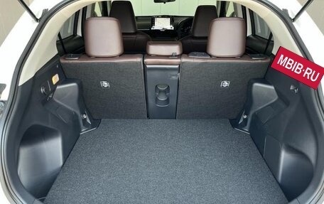 Toyota Yaris Cross, 2021 год, 1 450 325 рублей, 18 фотография