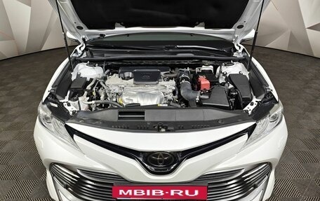 Toyota Camry, 2020 год, 3 260 000 рублей, 11 фотография