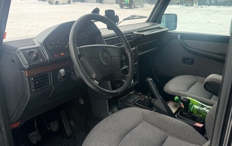 Mercedes-Benz G-Класс W463 рестайлинг _ii, 1993 год, 1 350 000 рублей, 4 фотография