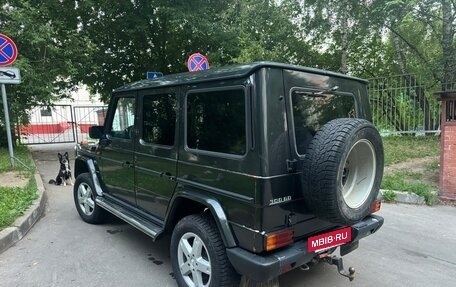 Mercedes-Benz G-Класс W463 рестайлинг _ii, 1993 год, 1 350 000 рублей, 2 фотография
