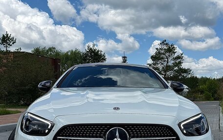 Mercedes-Benz E-Класс, 2021 год, 6 800 000 рублей, 3 фотография