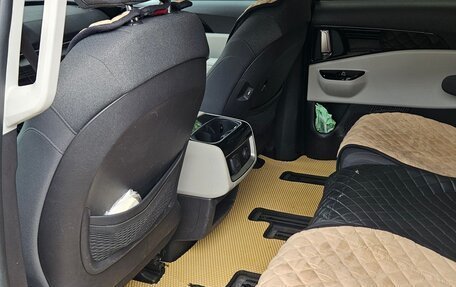 KIA Carnival, 2021 год, 3 990 000 рублей, 17 фотография