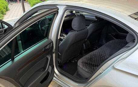 Volkswagen Passat B8 рестайлинг, 2017 год, 1 550 000 рублей, 11 фотография