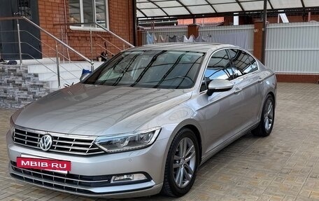 Volkswagen Passat B8 рестайлинг, 2017 год, 1 550 000 рублей, 2 фотография