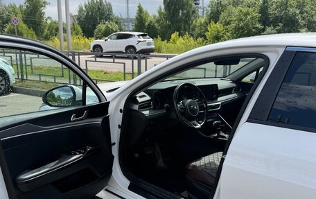 KIA K5, 2021 год, 1 750 000 рублей, 12 фотография