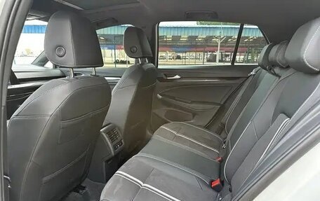 Volkswagen Golf VIII, 2023 год, 1 865 000 рублей, 10 фотография