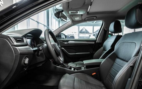 Skoda Superb III рестайлинг, 2025 год, 3 100 000 рублей, 13 фотография
