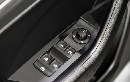 Skoda Superb III рестайлинг, 2025 год, 3 100 000 рублей, 19 фотография