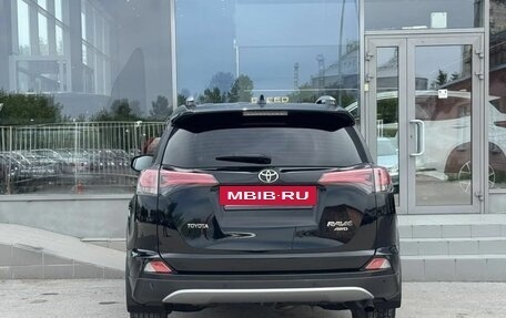 Toyota RAV4, 2018 год, 2 650 000 рублей, 5 фотография
