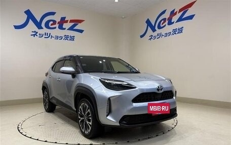 Toyota Yaris Cross, 2021 год, 1 300 325 рублей, 3 фотография