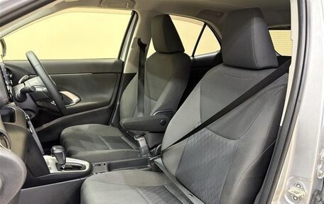 Toyota Yaris Cross, 2021 год, 1 300 325 рублей, 14 фотография
