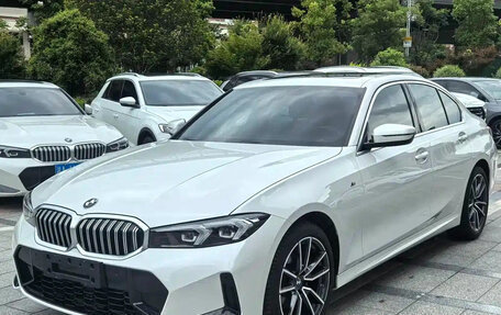BMW 3 серия, 2023 год, 3 200 000 рублей, 1 фотография