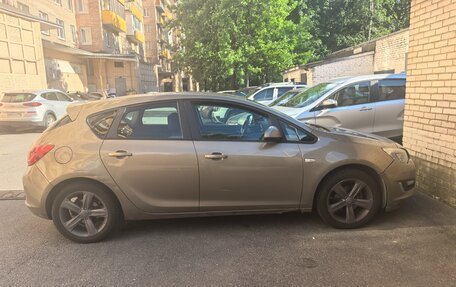 Opel Astra J, 2012 год, 520 000 рублей, 1 фотография