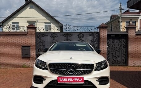 Mercedes-Benz E-Класс, 2018 год, 6 250 000 рублей, 1 фотография